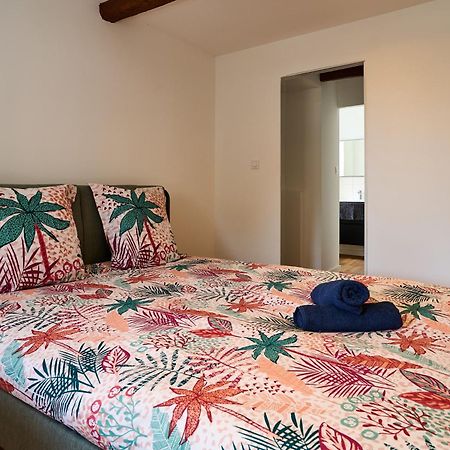 Le Rempart Harmonieux - Triplex Au Pied De La Cite Leilighet Carcassonne Eksteriør bilde